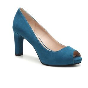 NEW Kelly & Katie Women Pump